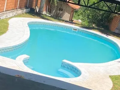 Casa à venda em Caacupé com 4 dormitórios e piscina 4