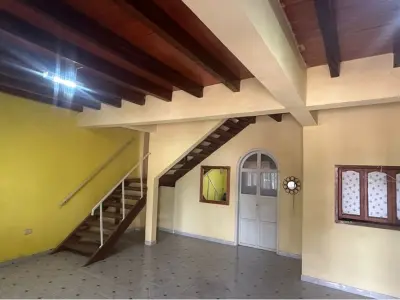 House for sale in Caaguazú with 4 bedrooms 4