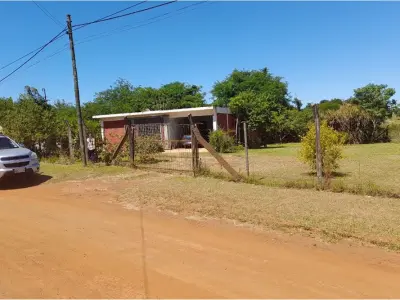 Casa à venda em Cambyretá, Itapúa, com 4 dormitórios 4