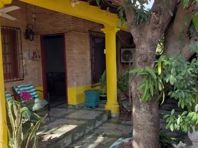 Casa en venta en Campo Grande, Luque, con piscina 3