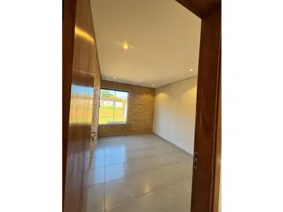 Casa en venta en Cañada Garay, Luque 4