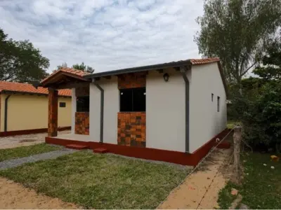 Casa en venta en Cañadita, Ñemby 3