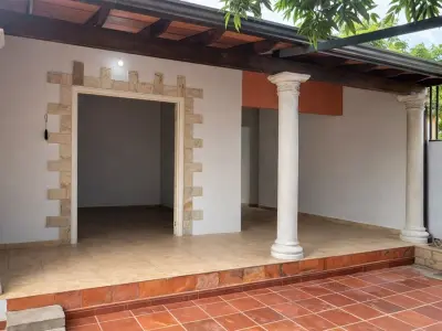 Casa à venda em Capiata, bairro Arrua 3