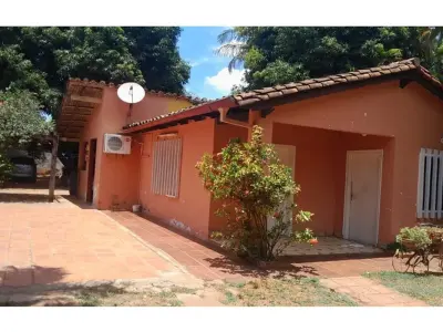 Casa à venda em Capiatá, bairro Posta Ybycuá 2