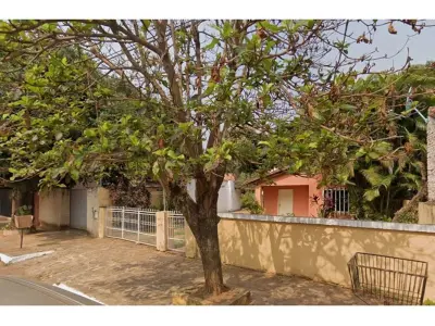 Casa à venda em Capiatá, bairro Posta Ybycuá 4