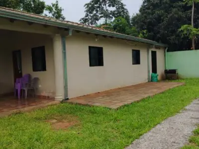 Casa en venta en Capiatá, Barrio Santa María 4