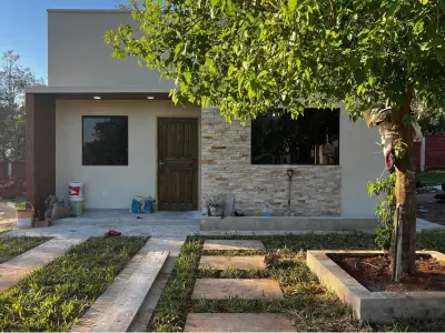 Casa en venta en Capiatá, Santa Librada 2