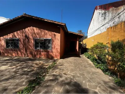 House for sale in Carmelitas, Asunción 4