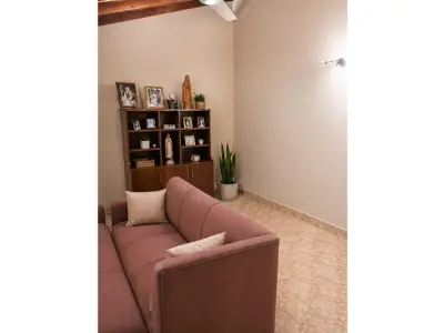 Casa en venta en Casco Urbano, Capiatá, con 5 dormitorios 3