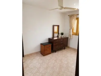 Casa en venta en Casco Urbano, Capiatá, con 5 dormitorios 4