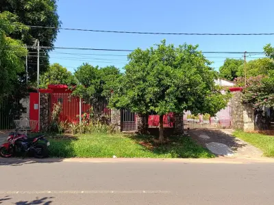 Casa à venda no Casco Urbano de Capiatá 2