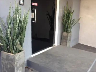 House for sale in Centro, Asunción, suitable for office or retail 3