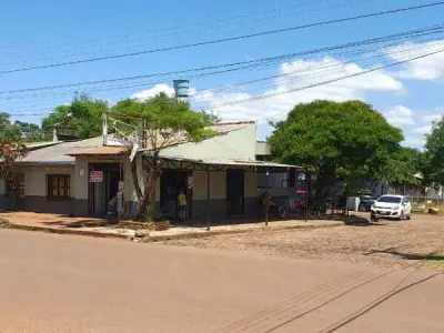 Casa en venta en Ciudad del Este, Alto Paraná — 3 dormitorios 2