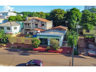 Casa en venta en Ciudad del Este, barrio Che La Reina 5