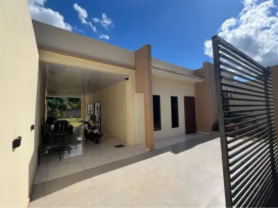 Casa à venda em Ciudad del Este, Km 9½ Monday 3
