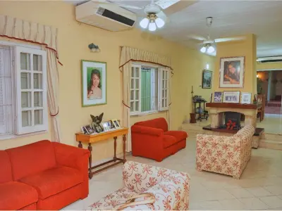 Casa en venta en Ciudad Nueva, Asunción 2