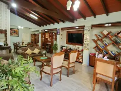 Casa en venta en Ciudad Nueva, Ciudad del Este 3