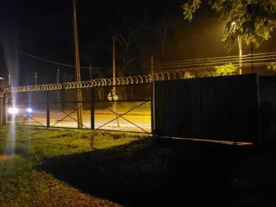 Casa en venta en Colonia Thompson, Ypané — 2 dormitorios con piscina 2