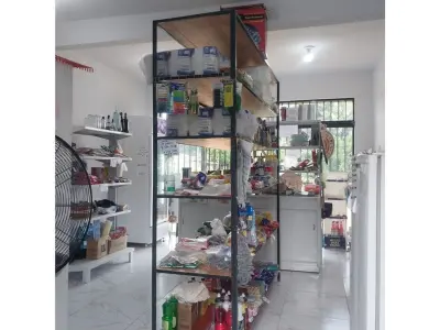 Casa en venta en Compañía 8, Julián Augusto Saldívar 2