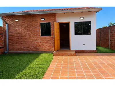 Casa en venta en Complejo Habitacional IRENE, Villa Hayes 3