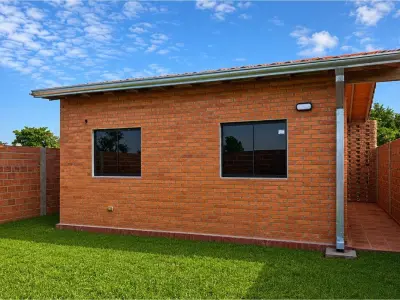Casa en venta en Complejo Habitacional IRENE, Villa Hayes 4