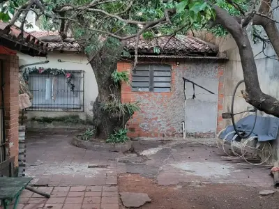 Casa en venta en el barrio Recoleta, Asunción 3