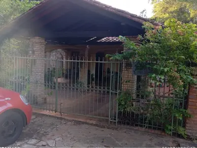 Casa en venta en el centro de Altos, Cordillera 3
