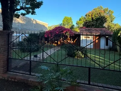 Casa à venda no centro de Caacupé, Cordillera 4