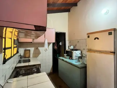 Casa en venta en el centro de Emboscada, Cordillera 4