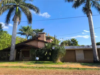 Casa à venda no centro de Fram, Itapúa 3