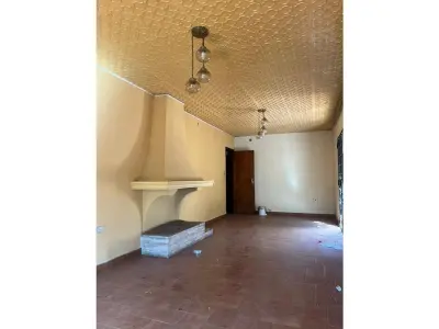 Casa à venda no centro de Luque, Cuarto Barrio 4