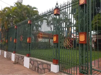 Casa en venta en el centro de Villarrica 3