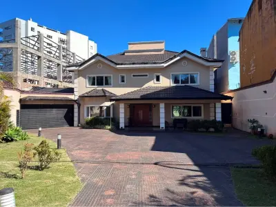Casa en venta en Encarnación, barrio Catedral 2
