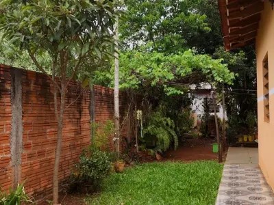 House for Sale in Encarnación, Barrio San Isidro — 200 m² with Barbecue Area 4