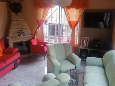 Casa en venta en Encarnación con vista al río Paraná 2