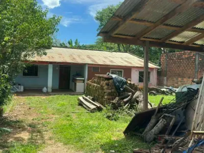 Casa en venta en Encarnación – construcción a terminar 2