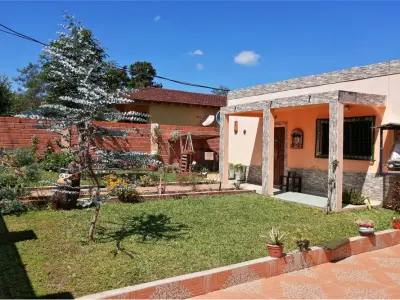 Casa à venda em Encarnación, Itapúa 2