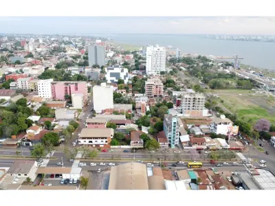 Casa à venda em Encarnación, Itapúa 3