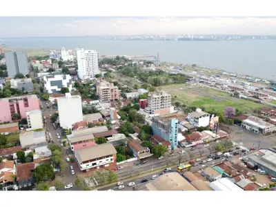 Casa à venda em Encarnación, Itapúa 4