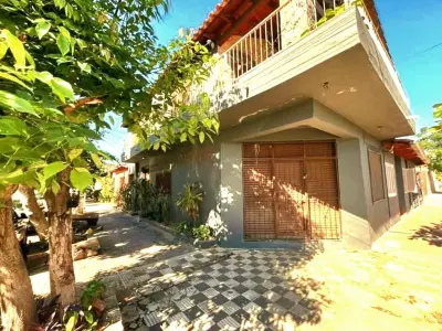 Casa à venda em esquina no Barrio Itay, Assunção 3