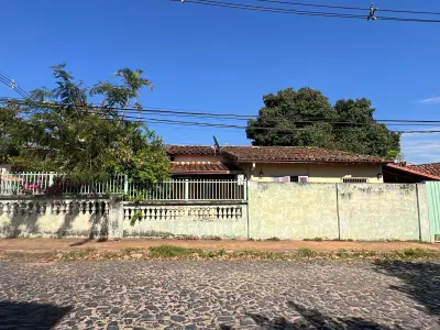 Casa à venda em esquina no bairro Vista Alegre, Assunção 2