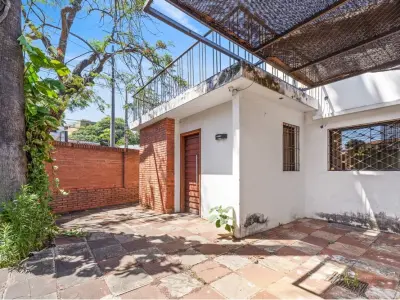 Casa à venda em esquina no Ciudad Nueva, Assunção 2