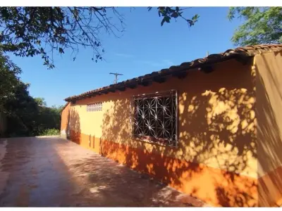 Casa en venta en esquina – Santo Ángel, San Ignacio 3