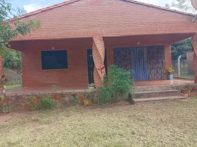 Casa en venta en Eusebio Ayala, Barrio Capii-Pe 2