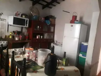 Casa à Venda em Fernando de la Mora, Zona Comercial 3