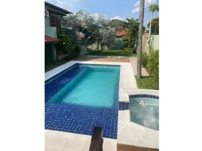 Casa à venda em Fernando de la Mora, Zona Norte 3
