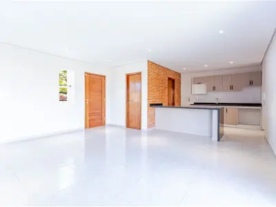 Casa en venta en Finca 26, Loma Merlo, Luque 2