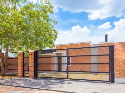 Casa en venta en Finca 26, Loma Merlo, Luque 4