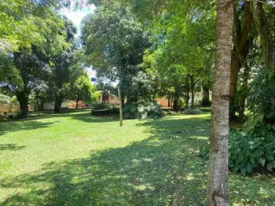 Casa en venta en Hernandarias cerca del Colegio Emanuel 2