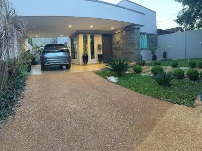 Casa à venda em Hernandarias com 4 dormitórios 3